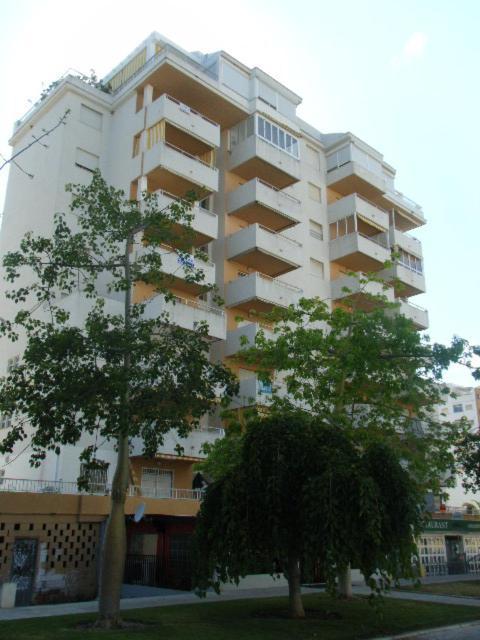 Apartamentos Marblau Varios 1, 2 Y 3 Dormitorios - Julio Y Agosto Solo Familias Playa de Gandia Extérieur photo