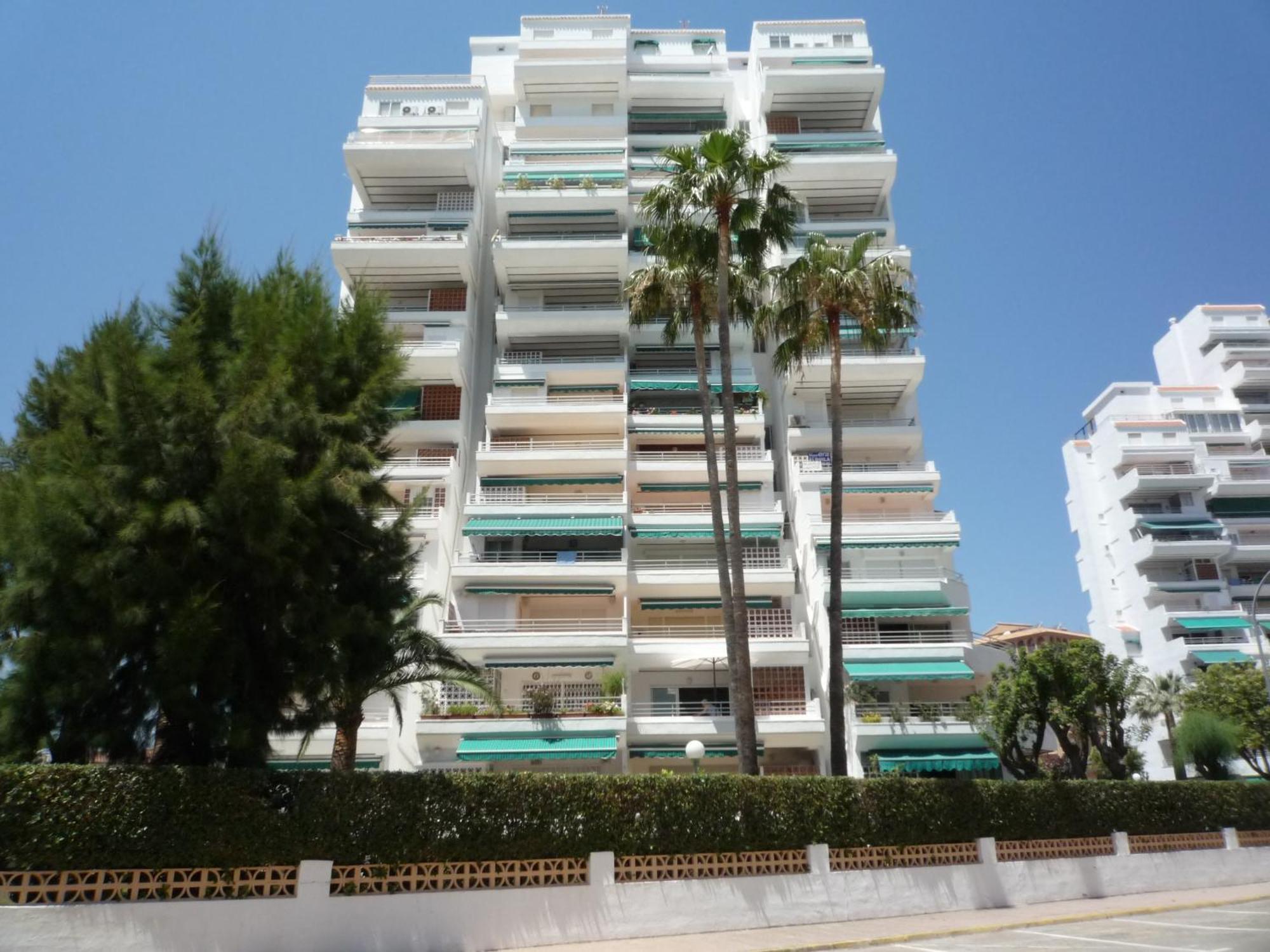 Apartamentos Marblau Varios 1, 2 Y 3 Dormitorios - Julio Y Agosto Solo Familias Playa de Gandia Extérieur photo